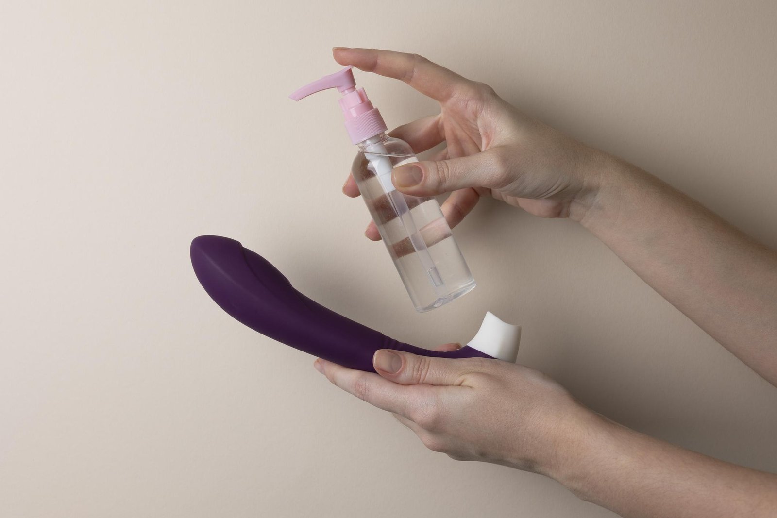 Lubricante para vibradores y juguetes femeninos